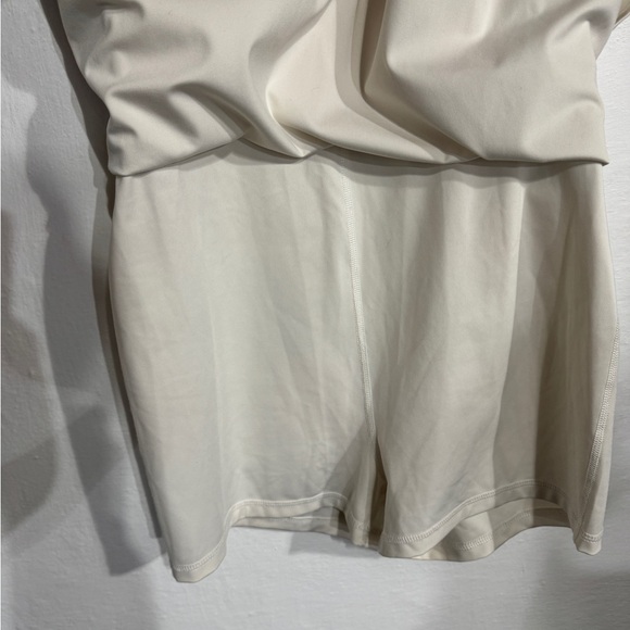 Reformation Active Bella Ecomove Active Dress in White size Large - Picture 6 of 9